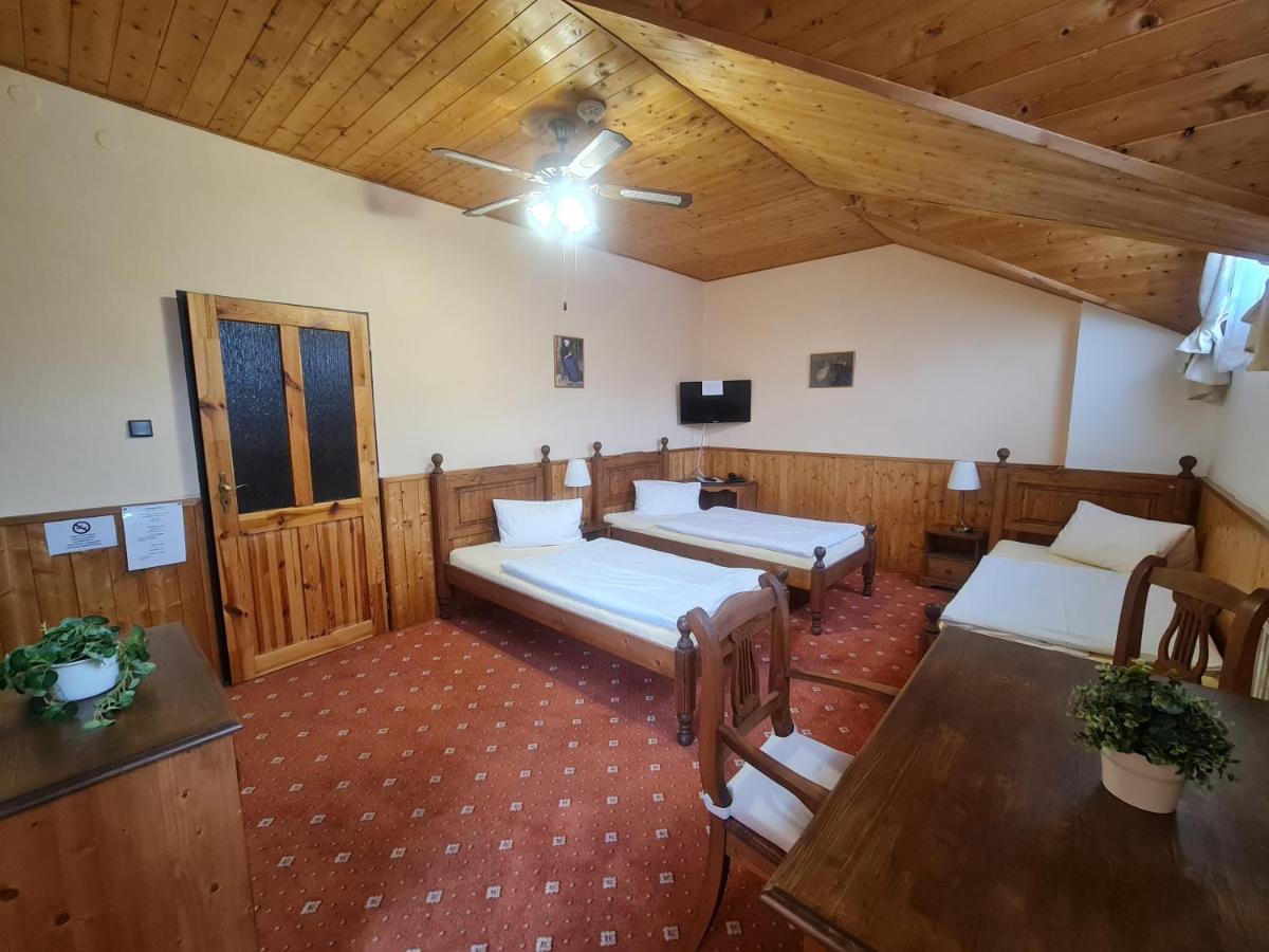 garni Hotel ASAS*** Most Luaran gambar