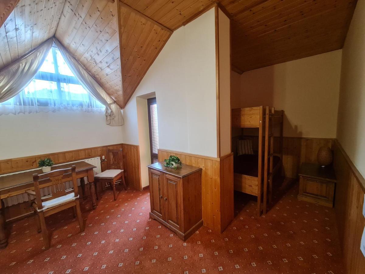 garni Hotel ASAS*** Most Luaran gambar