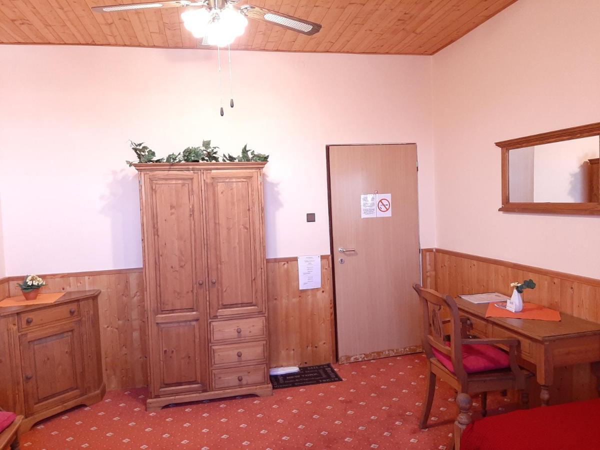 garni Hotel ASAS*** Most Luaran gambar
