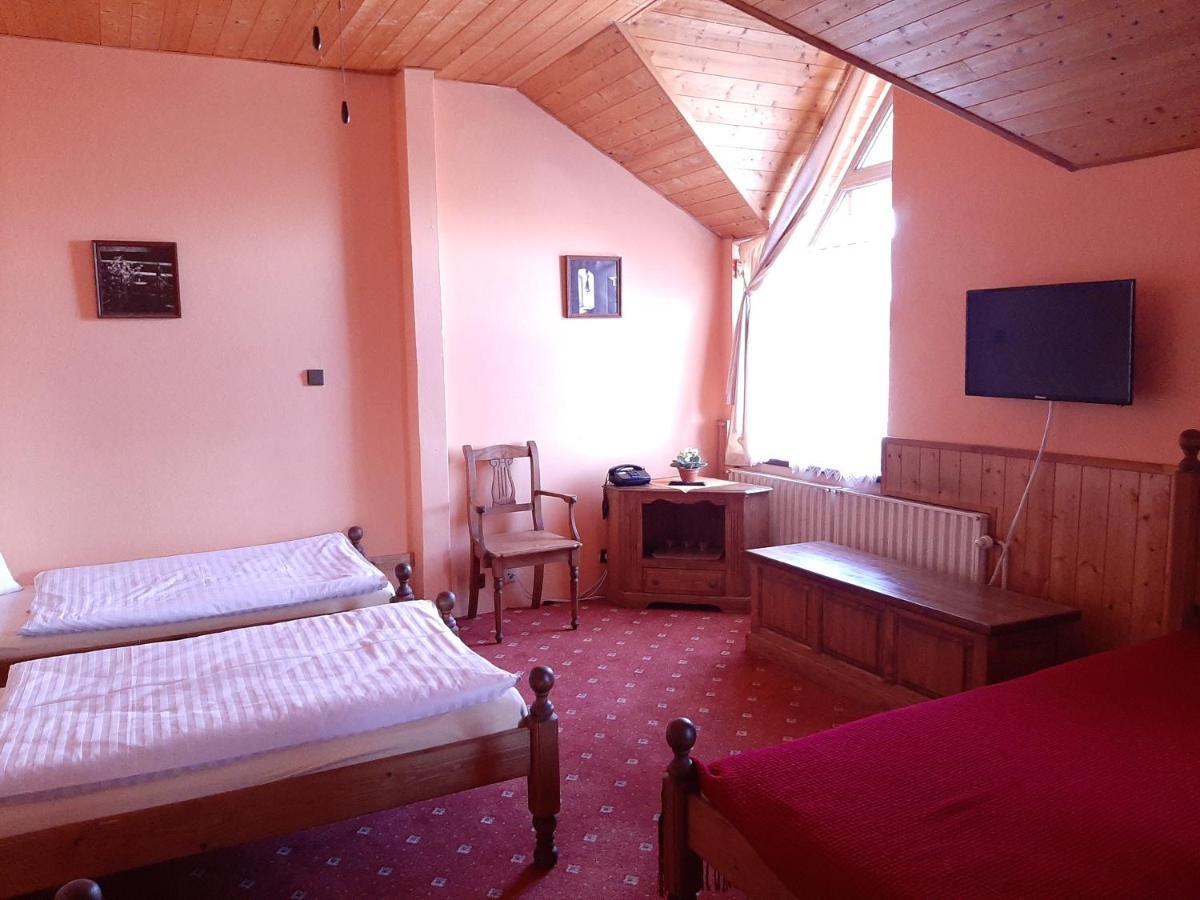 garni Hotel ASAS*** Most Luaran gambar