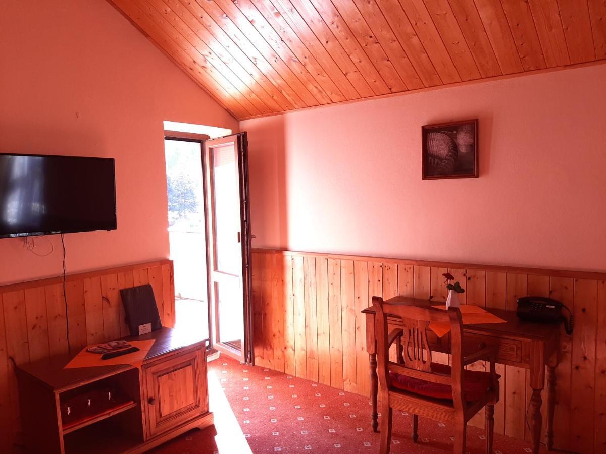 garni Hotel ASAS*** Most Luaran gambar