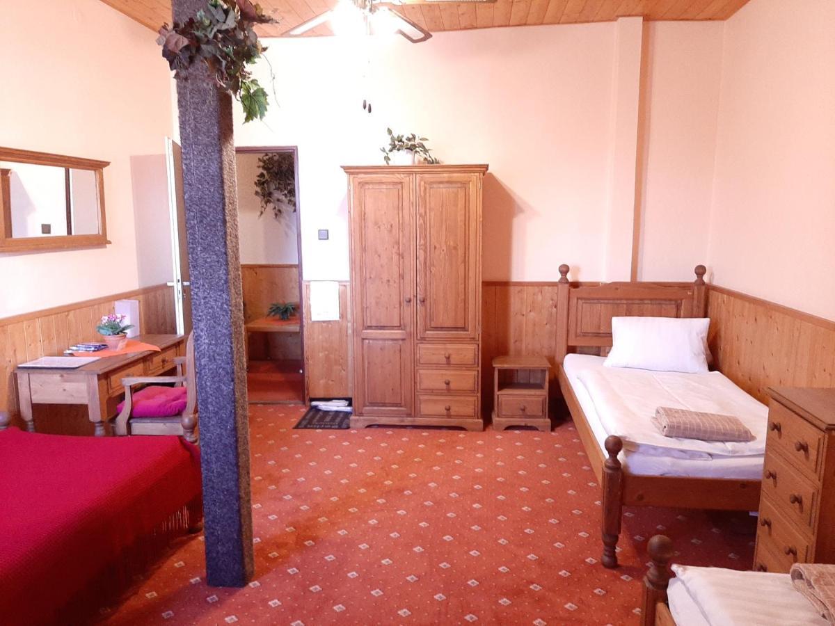 garni Hotel ASAS*** Most Luaran gambar