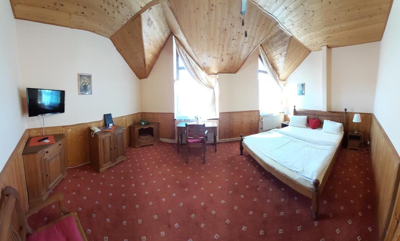 garni Hotel ASAS*** Most Luaran gambar